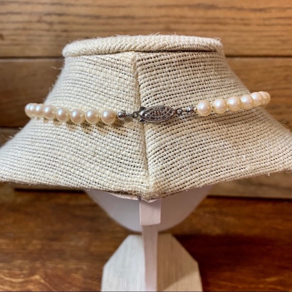 Swarovski Crystal Faux Pearl Bracelet & Necklace - Picture 4 of 8